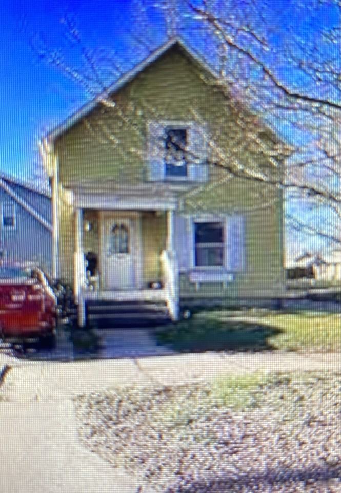 407 W Oakland Ave - Photo 3 of 3