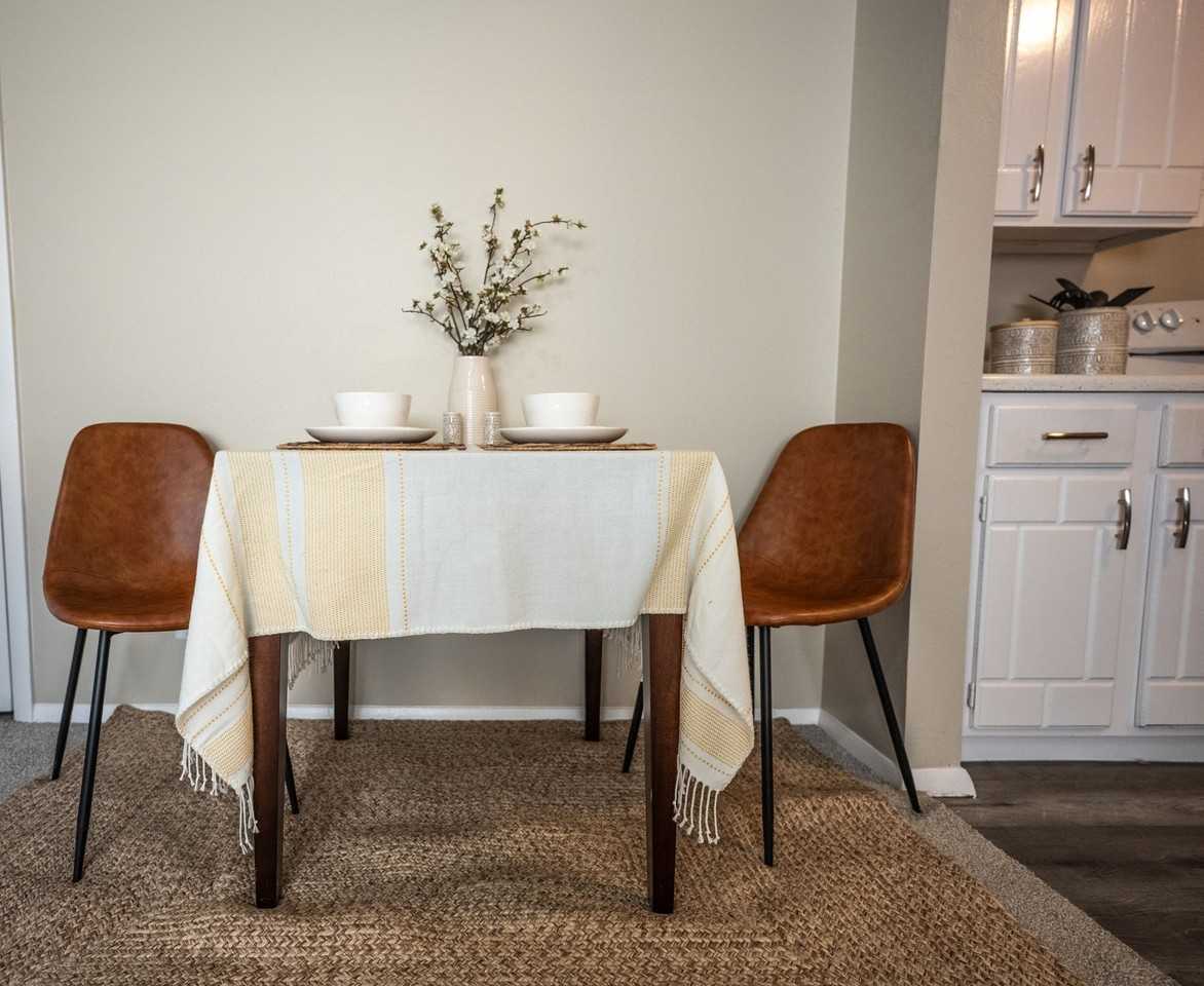 SOLD - 103-002 - 1660 Moore Avenue - Photo 3 of 17