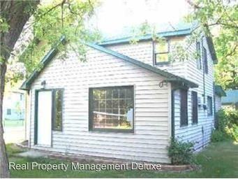 526 2nd St N - Photo 2 of 3