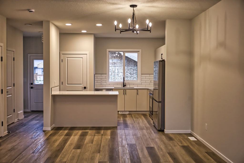 3 & 1 Bedroom Duplex Style Homes in Spruce Grove - Photo 3 of 20