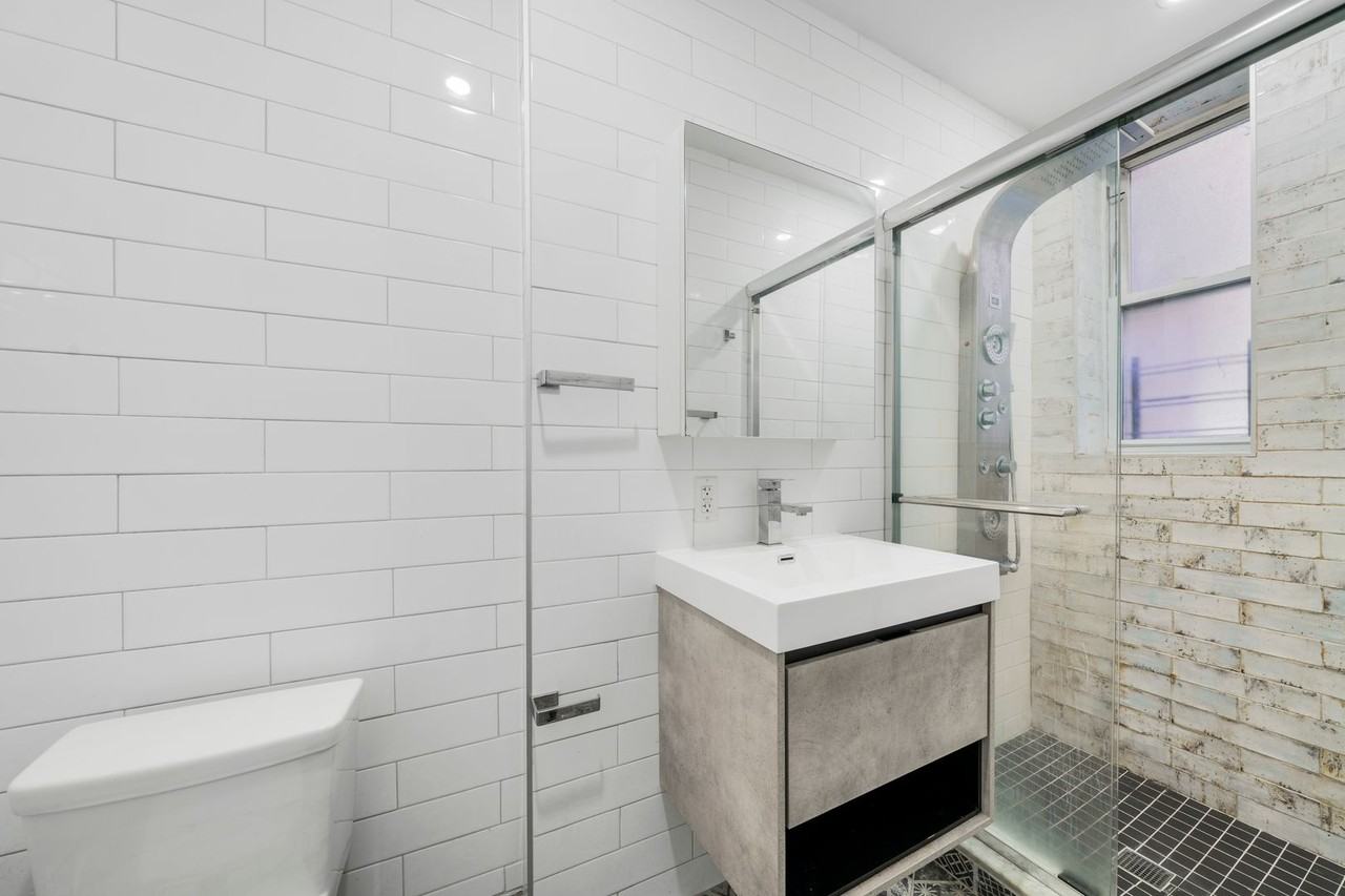 2503 Hughes BH LLC - Photo 2 of 50