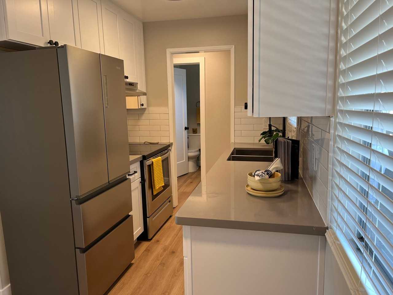 Grand at Rockridge (FKA Pleasant Valley Apts) - Photo 2 of 18
