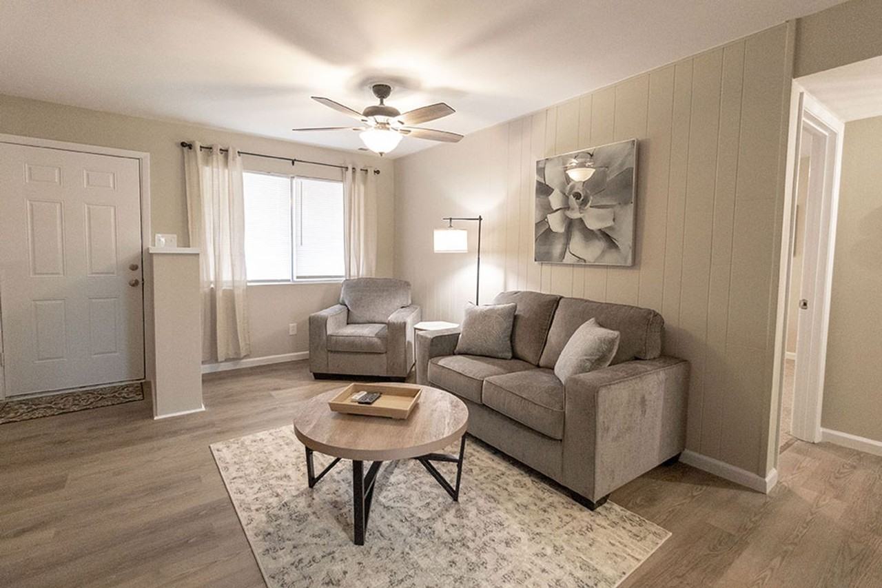 801 N Ann St #7 - Photo 5 of 29