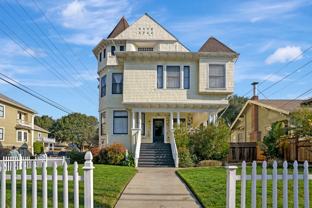 2103 Clinton Ave #B - Photo 1 of 1