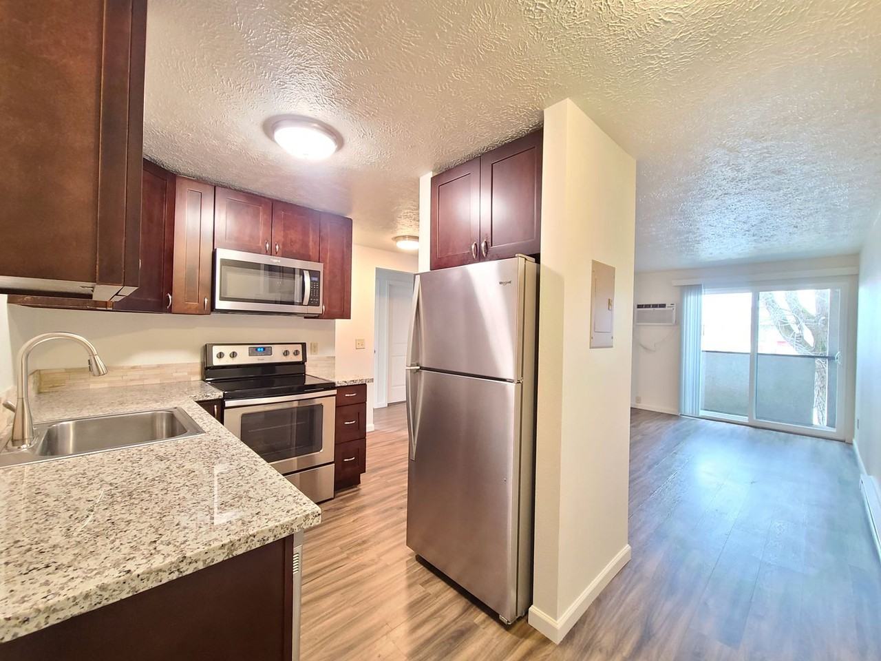 827 E. Ermina Ave - Photo 2 of 36