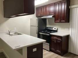 featured image of 1161 E Yosemite Ave