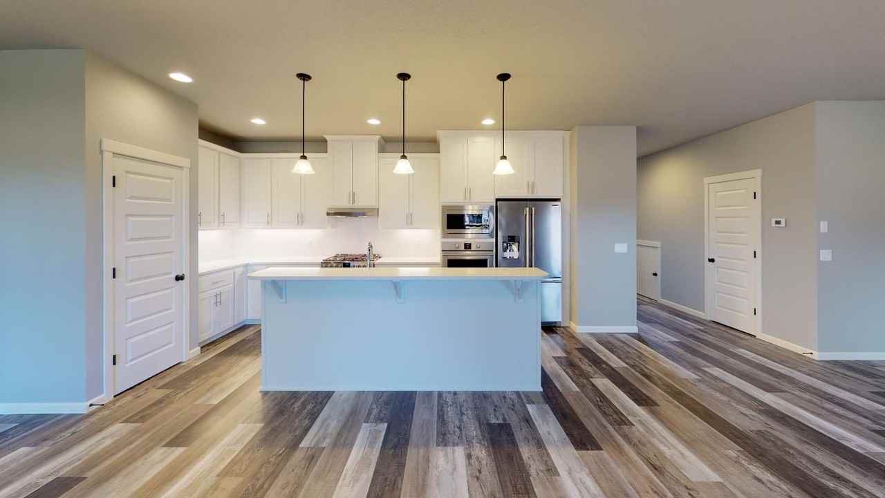 13205 Ne 62nd Ave - Photo 2 of 15