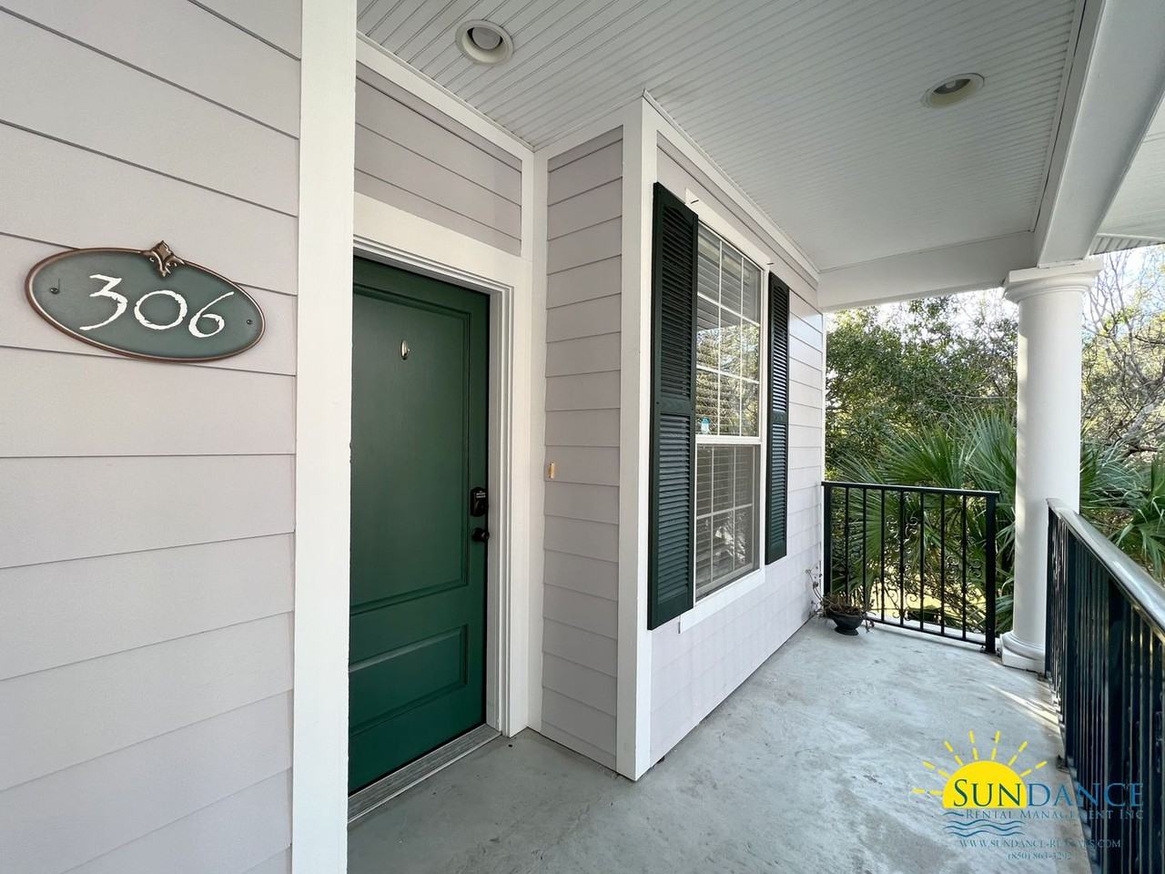 159 Brooks St Se #306 - Photo 3 of 45
