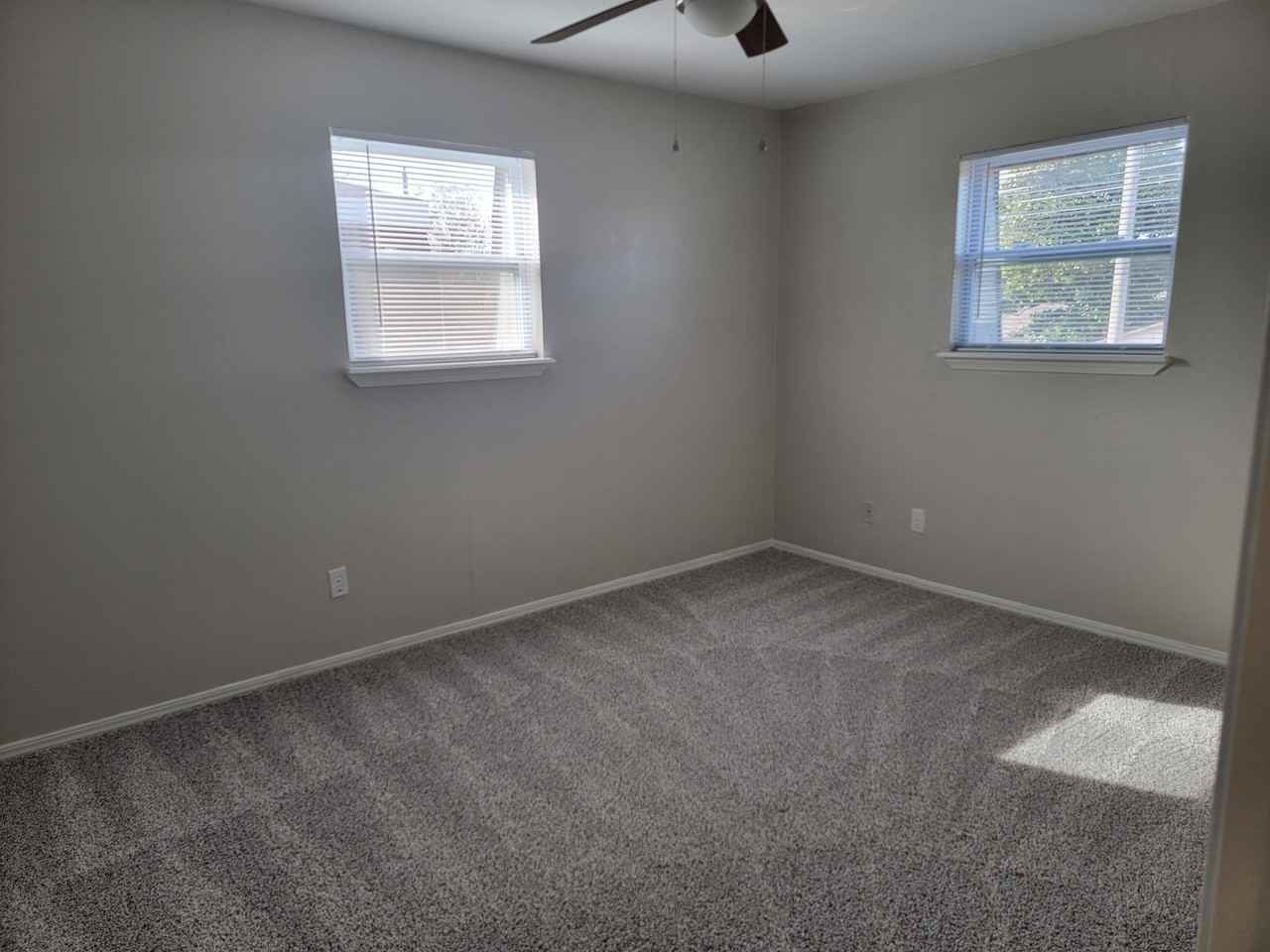 Norman Oaks Apartments - Photo 2 of 5