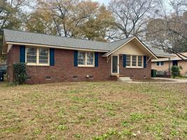 featured image of 2522 Stonehenge Dr