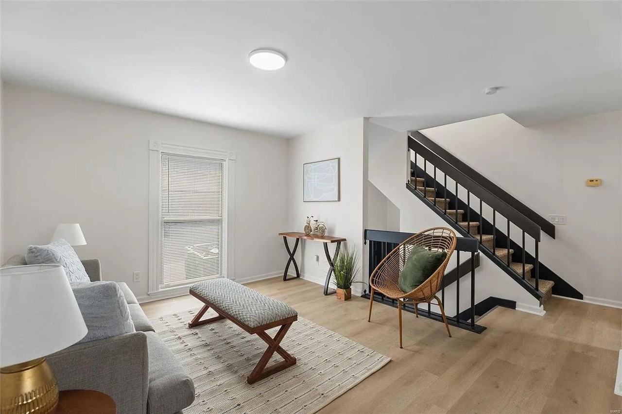 1007 Lami St - Photo 2 of 18