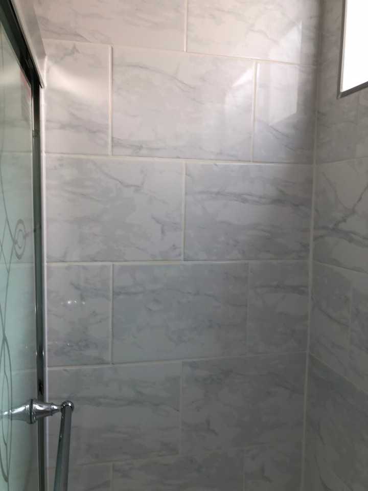 a828 - Photo 2 of 13