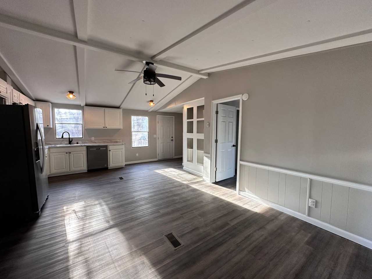 496 Rowells Rd - Photo 3 of 12