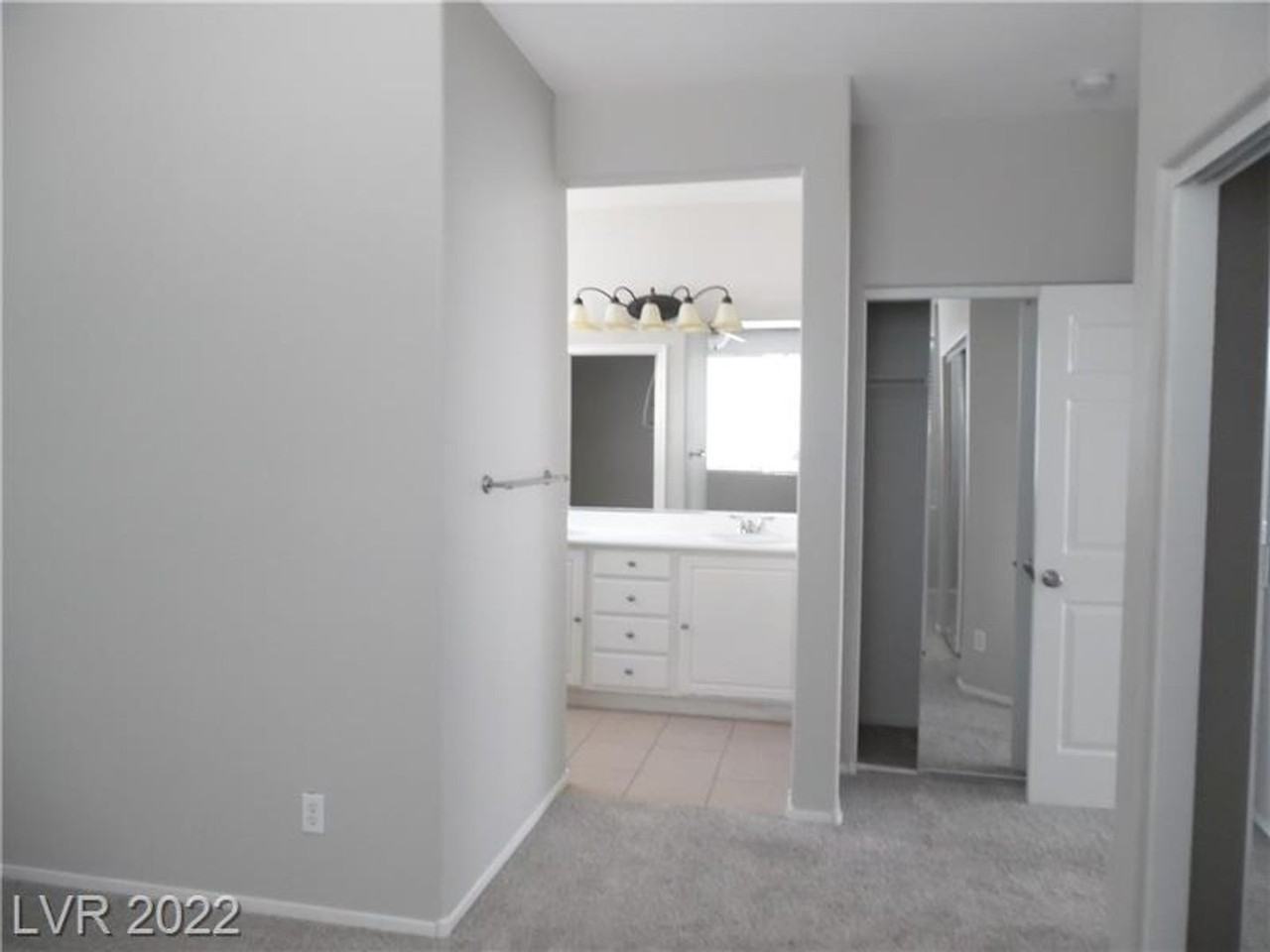 10604 Primrose Arbor Ave - Photo 6 of 7