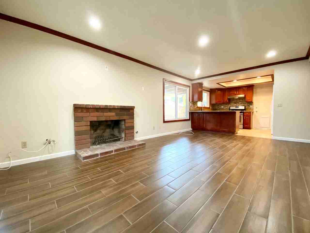 23527 Gold Nugget Ave - Photo 5 of 26