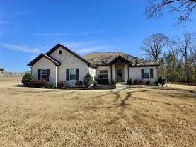 155 Summer Ct - Photo 1 of 1