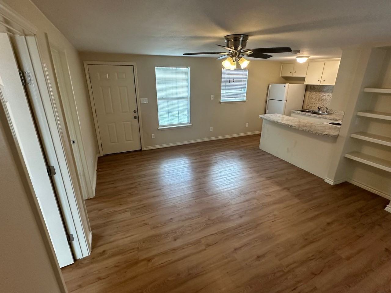 10837 Leopard St #A - Photo 7 of 11