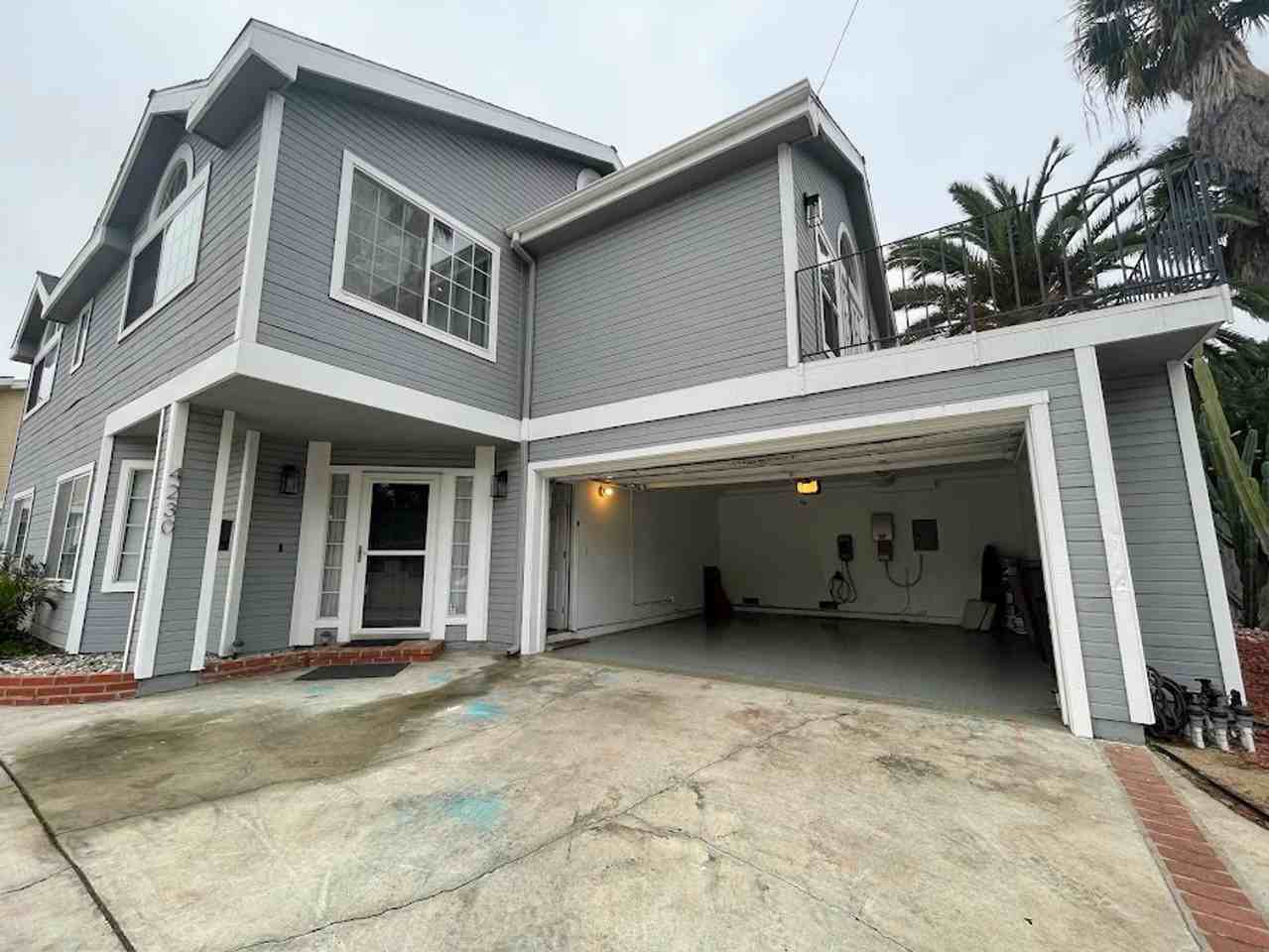 4230 E Ransom St - Photo 2 of 47