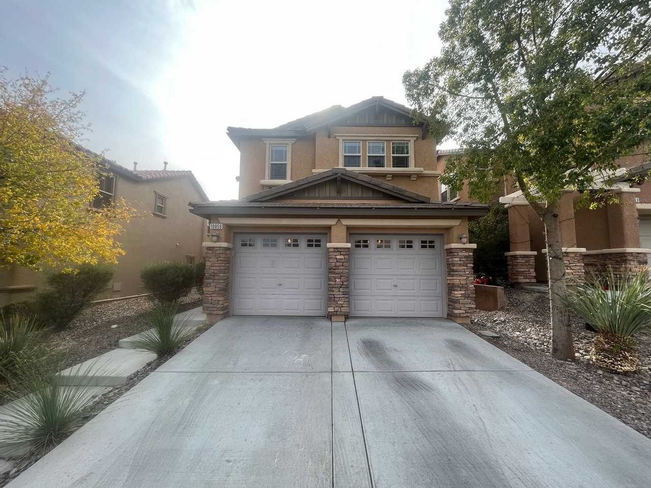 10859 Iona Island Ave - Photo 2 of 47