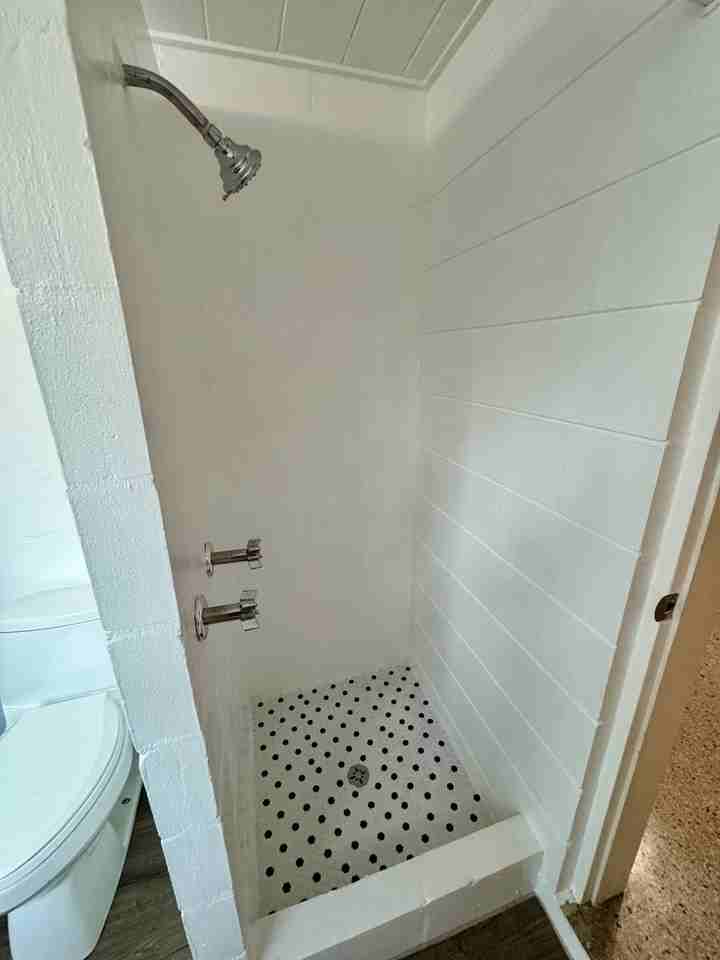 616 N Crooked Lake Dr - Photo 7 of 18