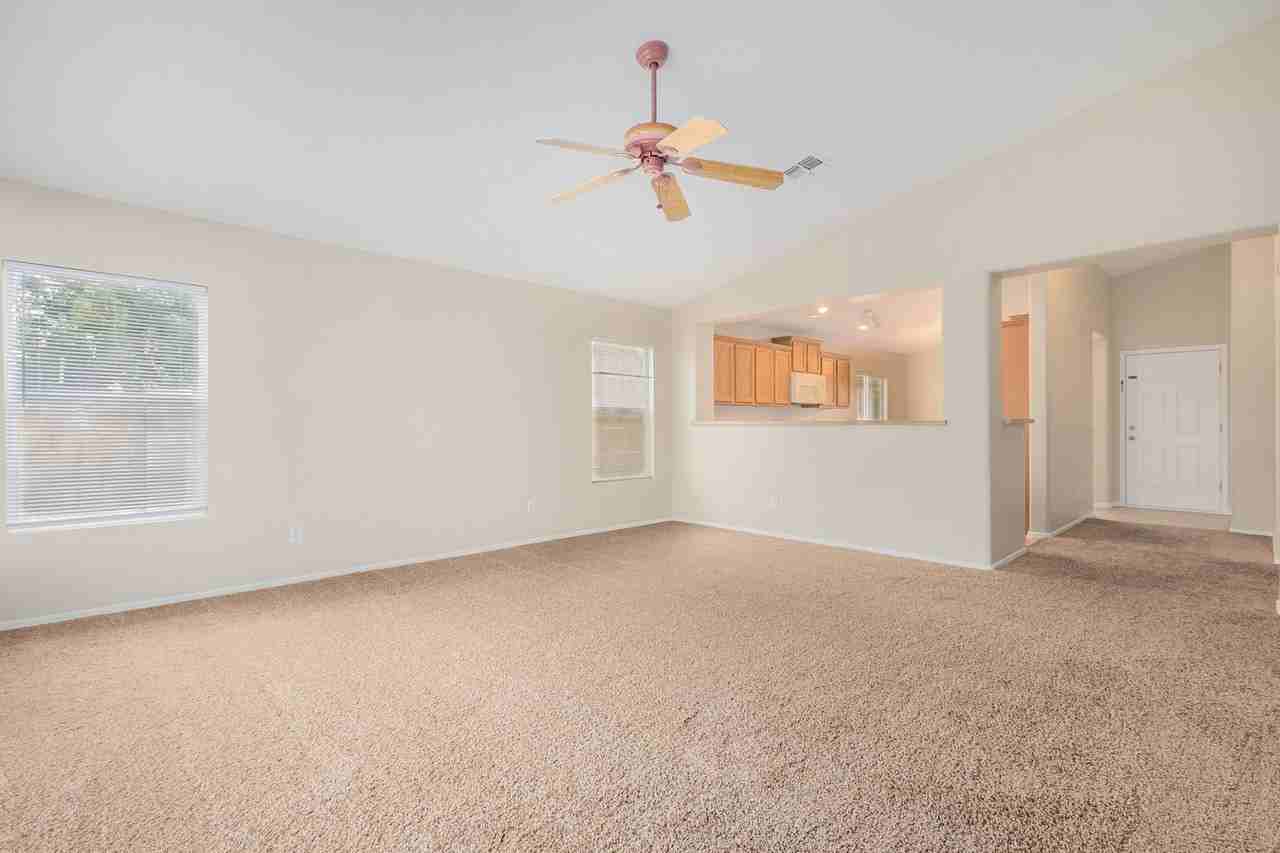 10595 N 115th Dr - Photo 5 of 18