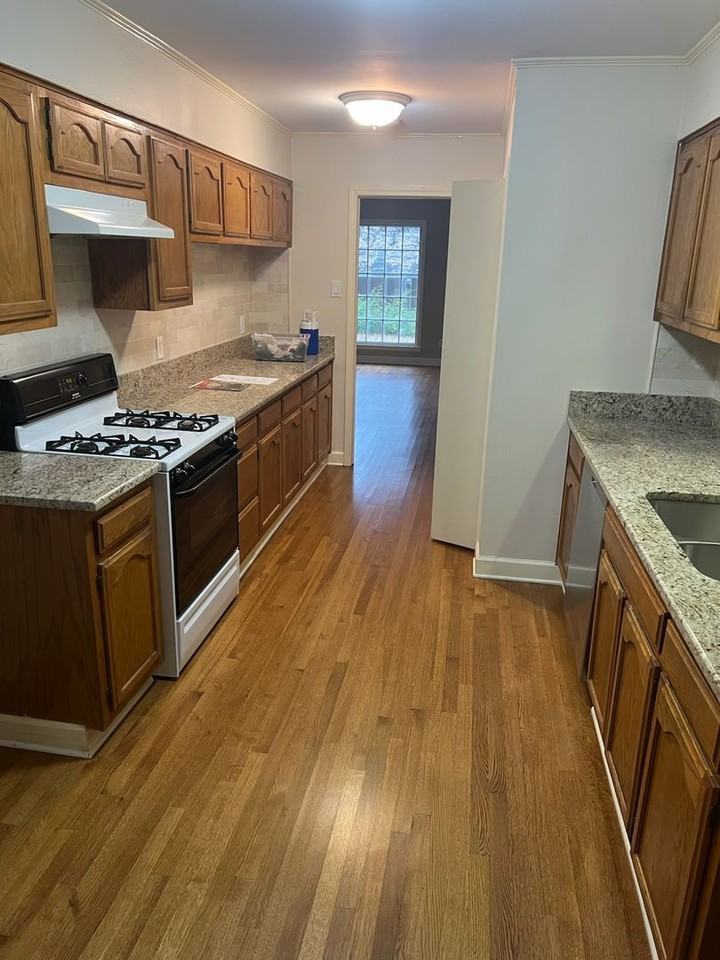 5262 Laurie Ln - Photo 2 of 3