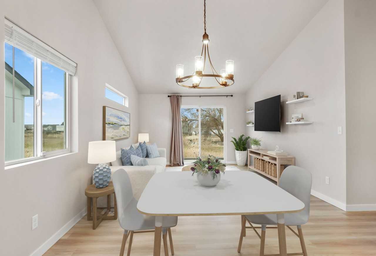 2309 N Sundance St - Photo 4 of 17