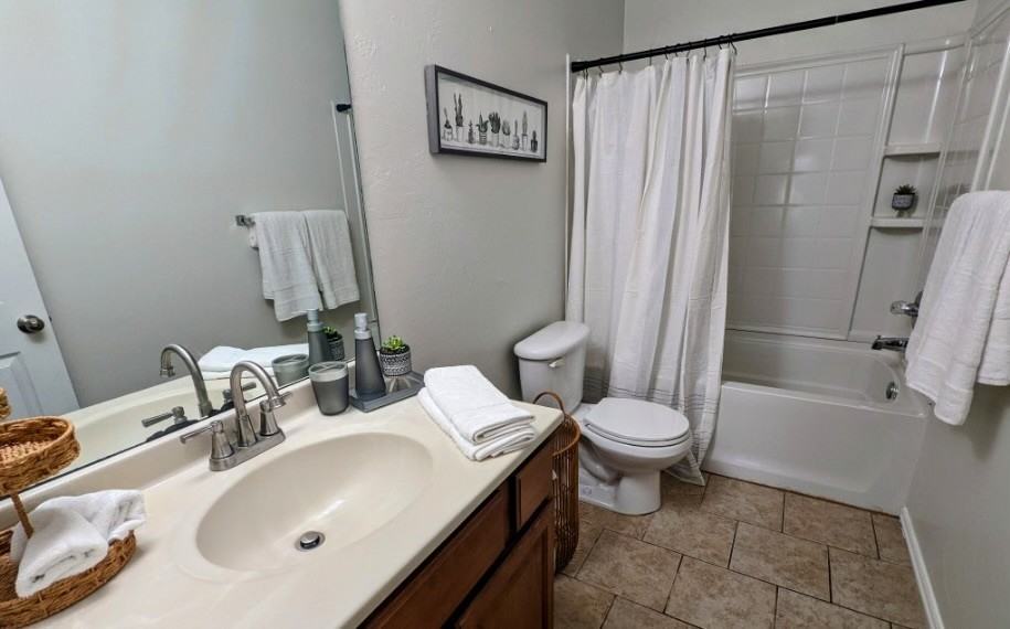 4800 Se 77th St - Photo 7 of 9