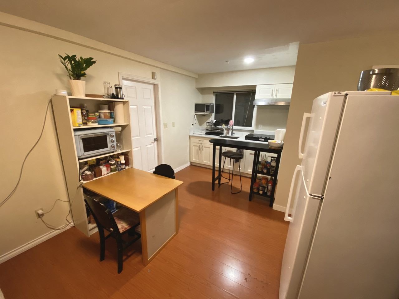 4321 John Street - Photo 4 of 5