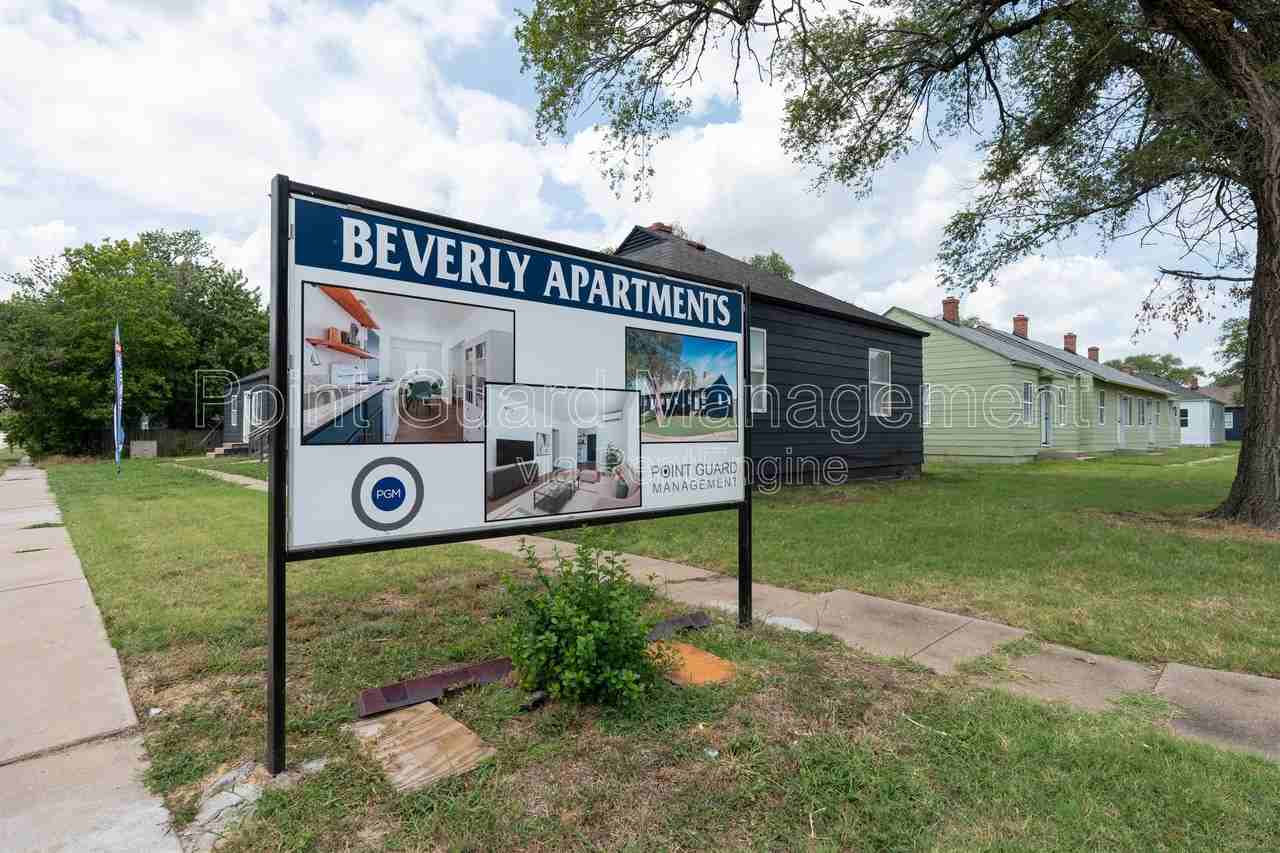 5312 E Morris St #5312M - Photo 3 of 6