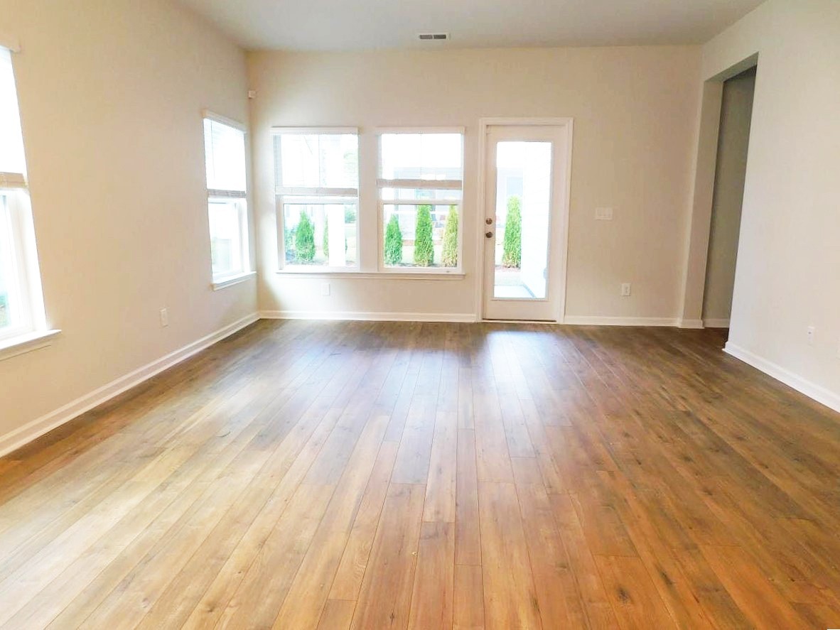 161 Barwick Dr Nw - Photo 2 of 6