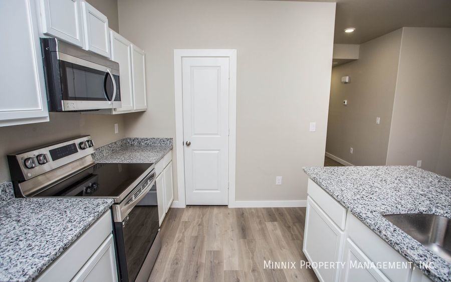 2003 Corpus Ave #B - Photo 6 of 33