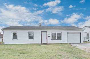 824 Summit Avenue - Photo 1 of 1