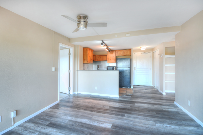 417 E Kiowa St #707 - Photo 2 of 14