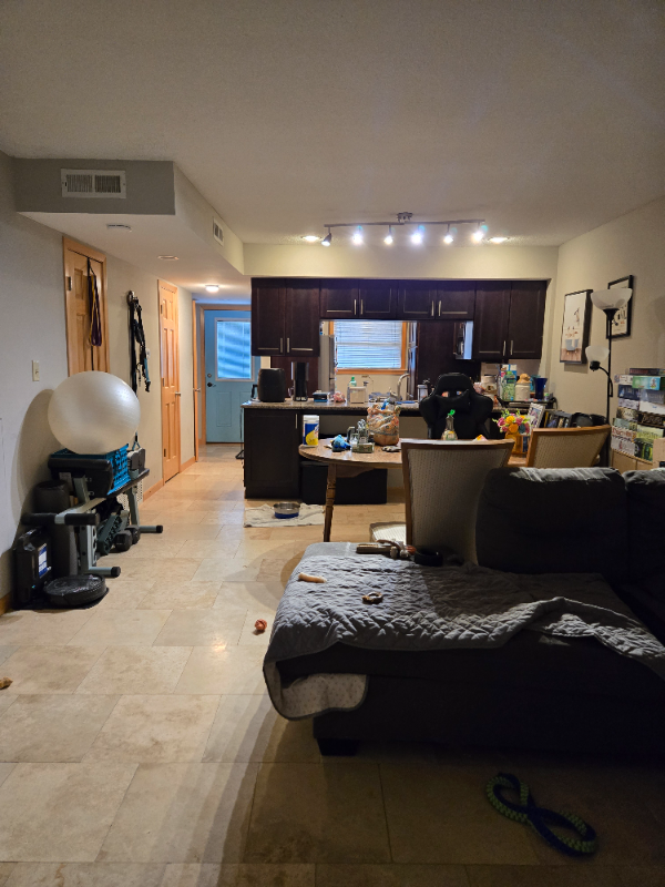 702 21st Avenue Pl - Photo 3 of 9