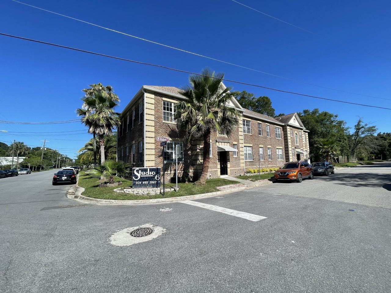 Rubel and College - Photo 3 of 50