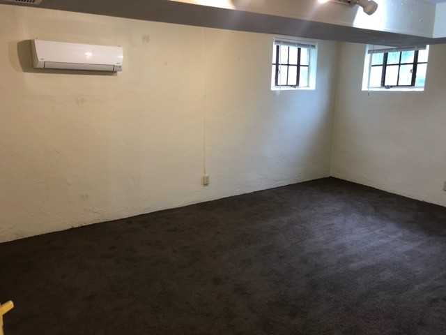 1421 SE 2nd St. - Photo 2 of 5