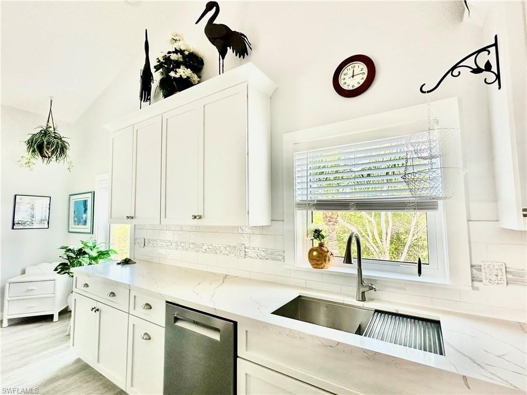 3770 Park Ave Park - Photo 4 of 49