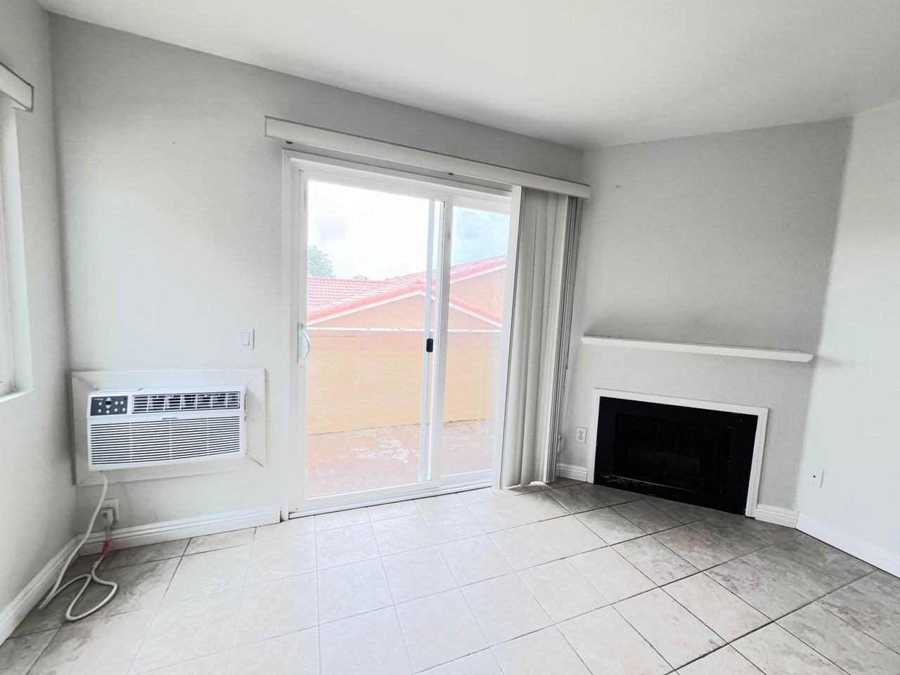 207 Woodland Pkwy #231 - Photo 6 of 36
