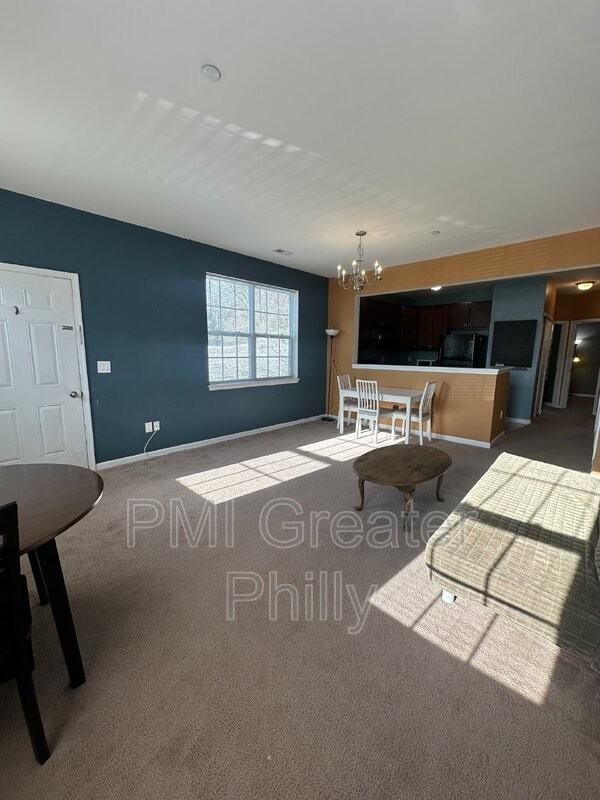 4471 Driftwood Dr - Photo 6 of 20