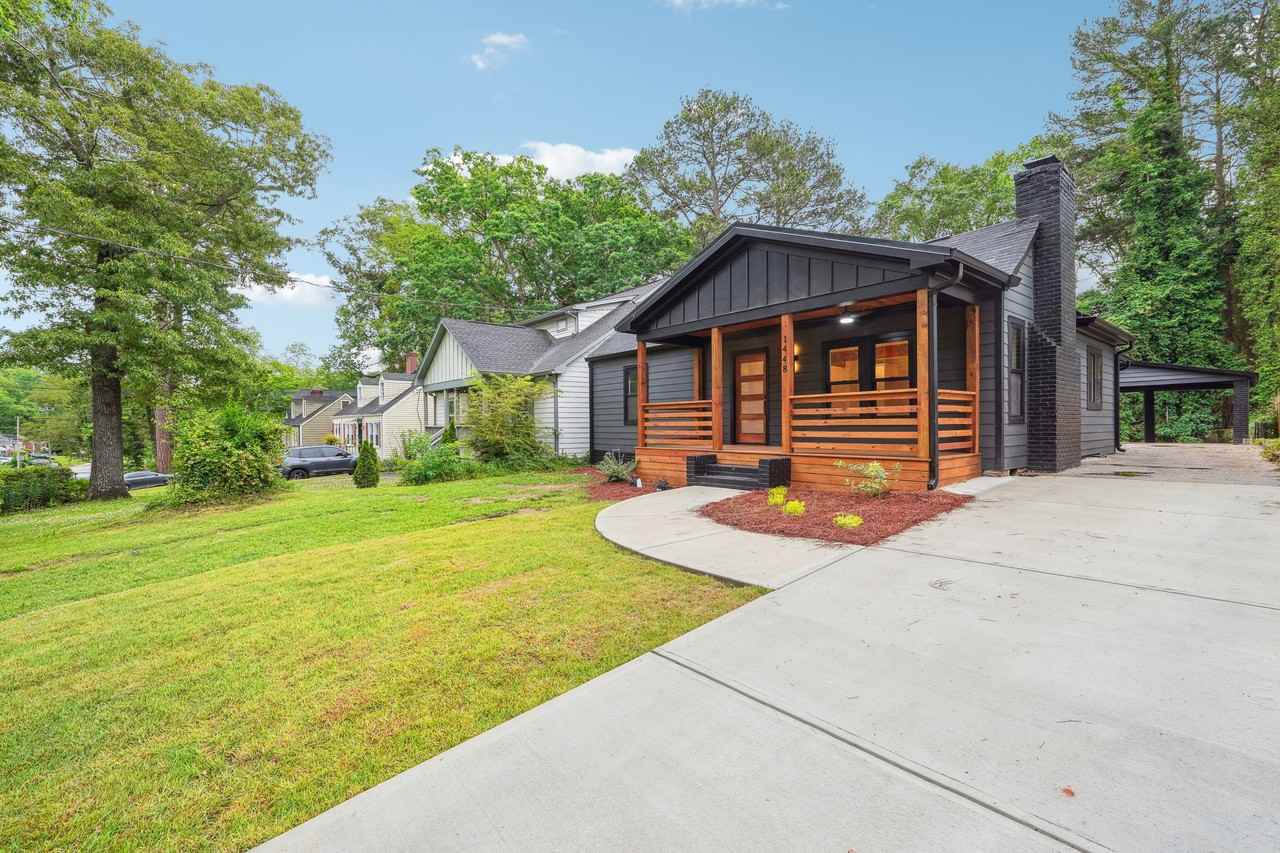 1448 Westboro Dr Sw - Photo 3 of 39