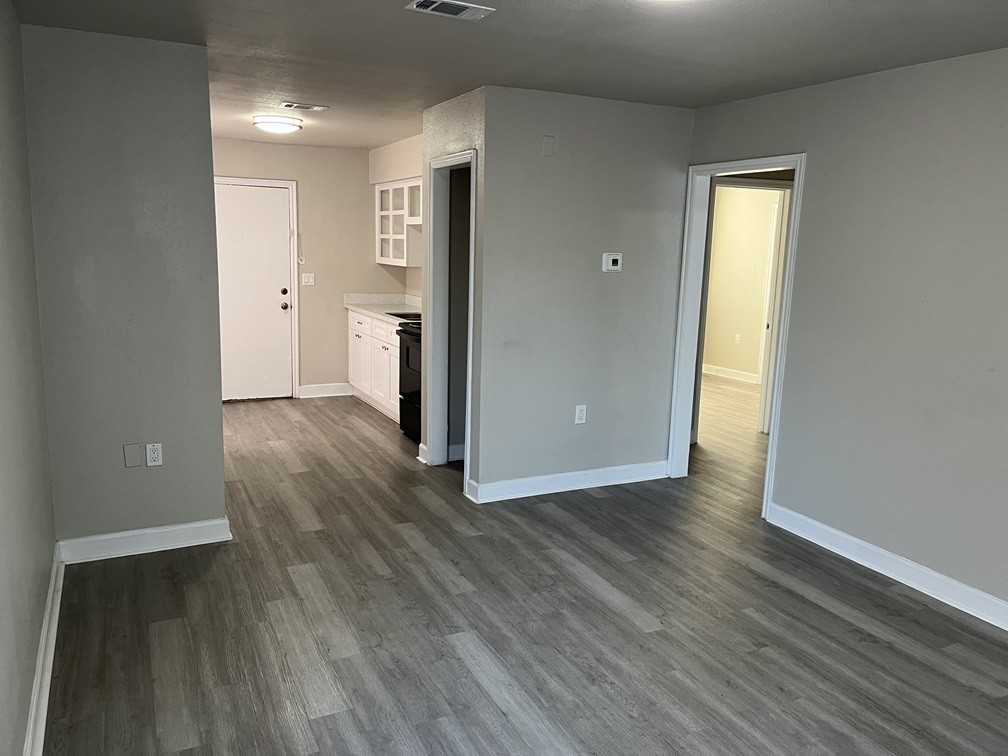 4406 Tampico St - Photo 2 of 6