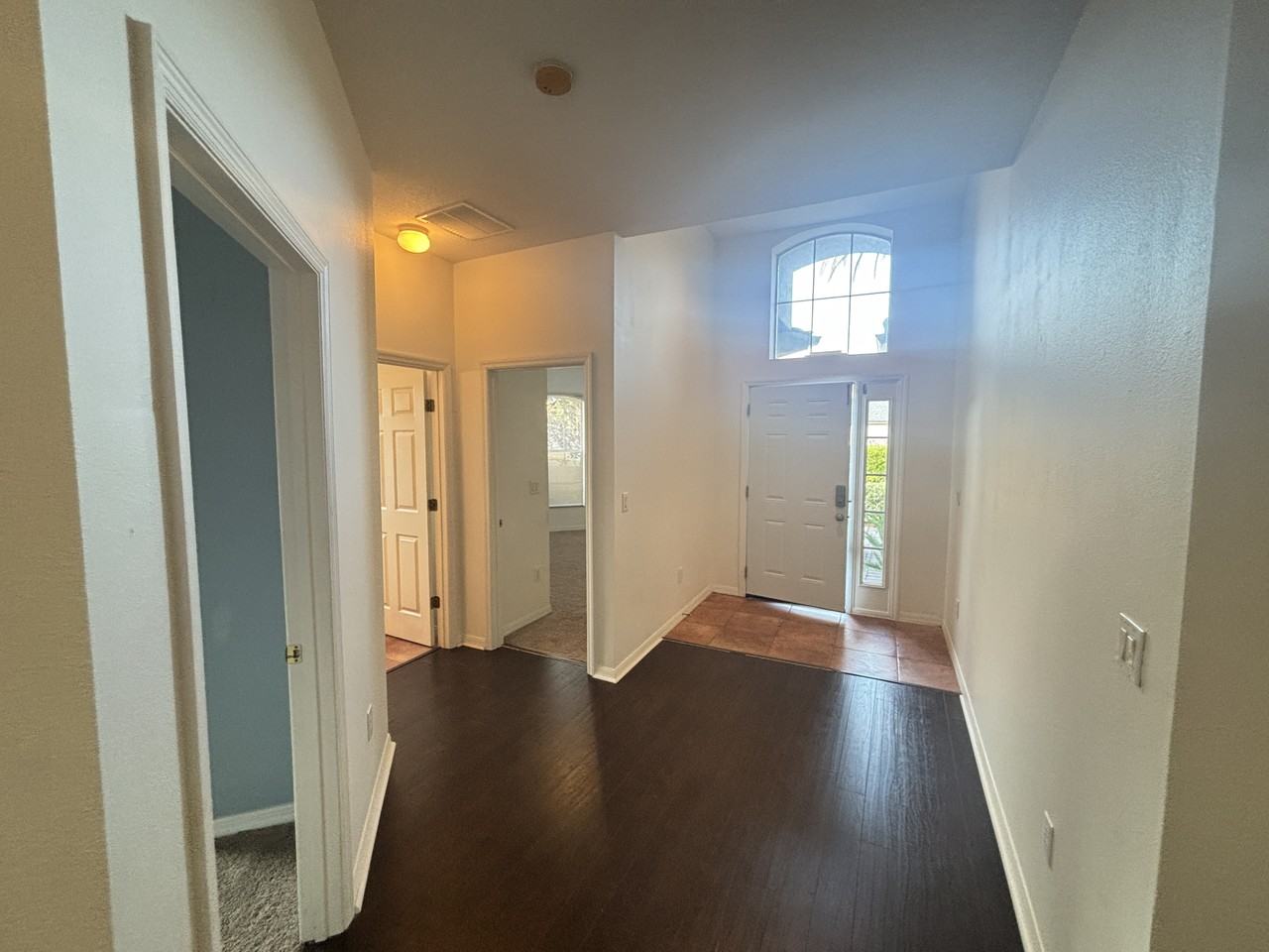 18001 Maui Isle Dr - Photo 2 of 23