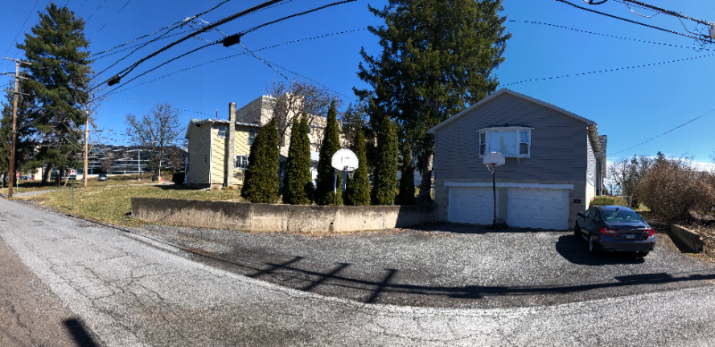 978 Line St - Photo 4 of 4