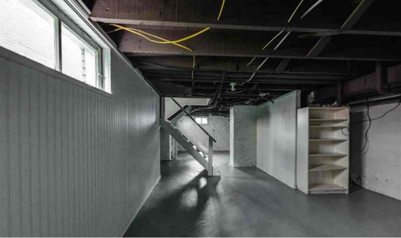 1820 Ohio St - Photo 3 of 11