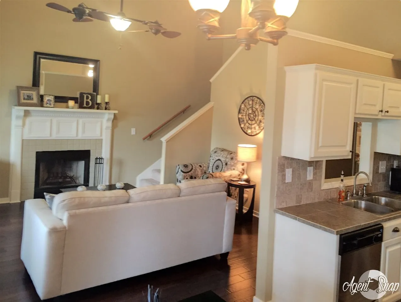 407 Audubon Cir - Photo 2 of 10