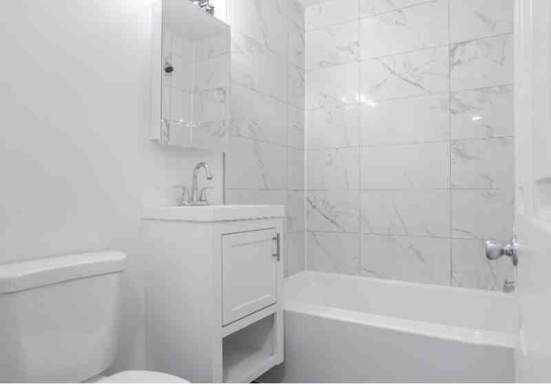 1911 N Missouri Ave - Photo 2 of 7