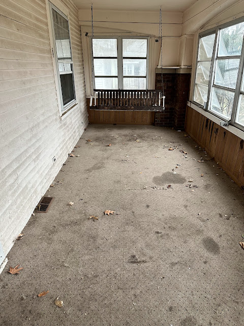 1434 E Clay St - Photo 2 of 9