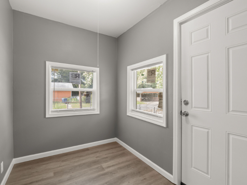 511 South Royal Street - Photo 5 of 19