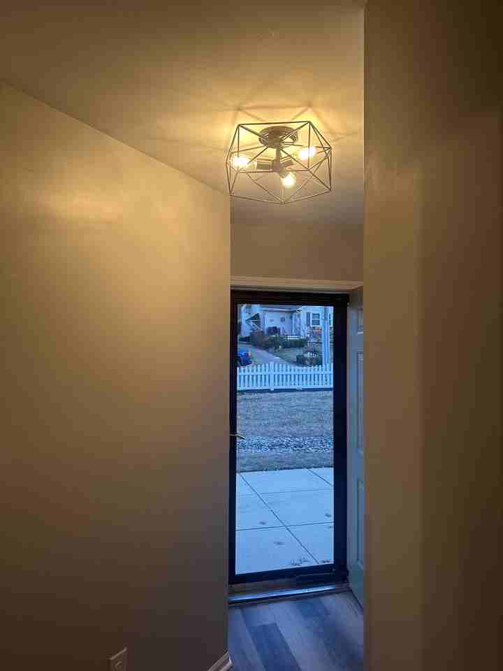 111 E Beechwood Ave #20 - Photo 3 of 25